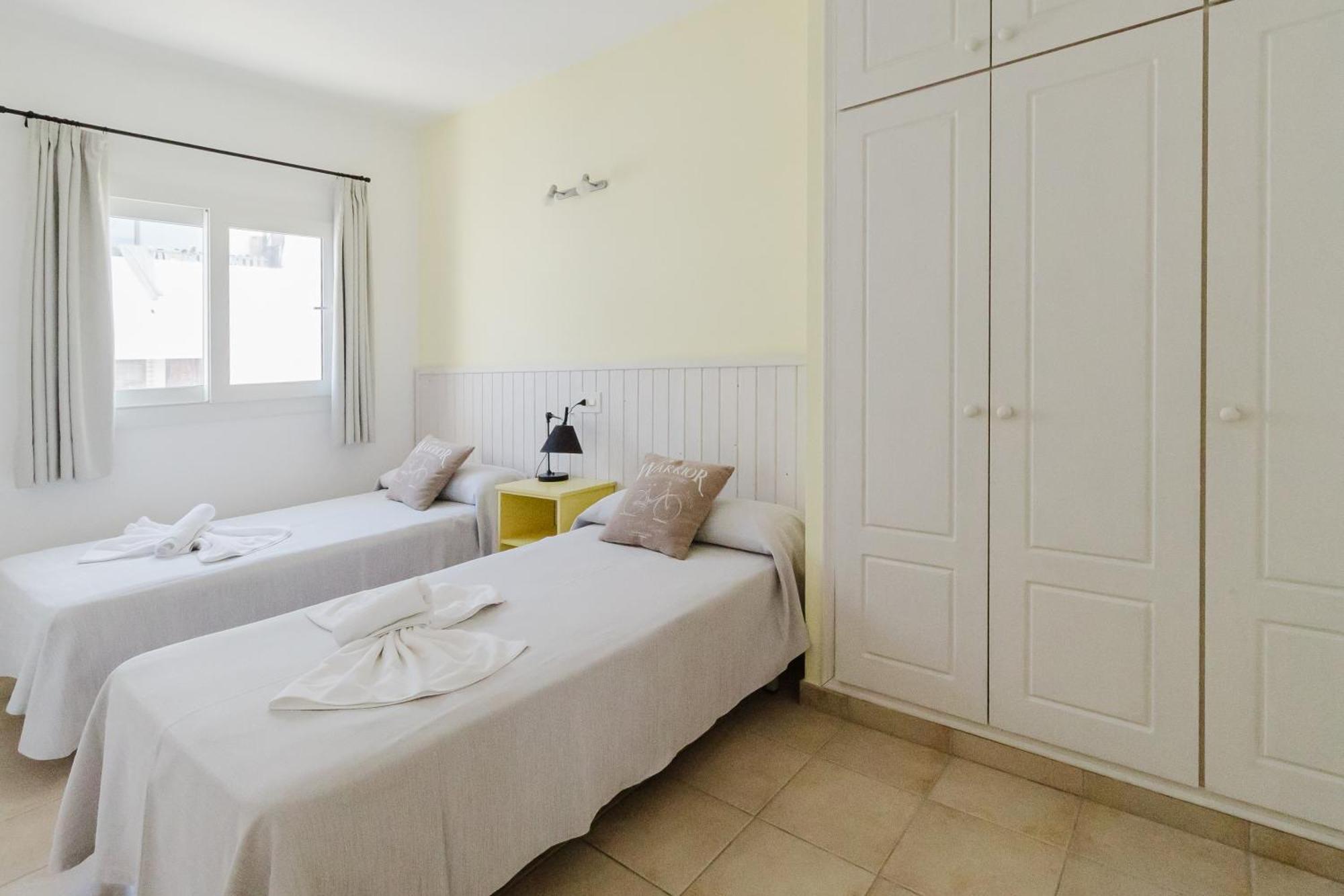 Apartamentos Timon - Emar Hotels Es Pujols Exterior foto